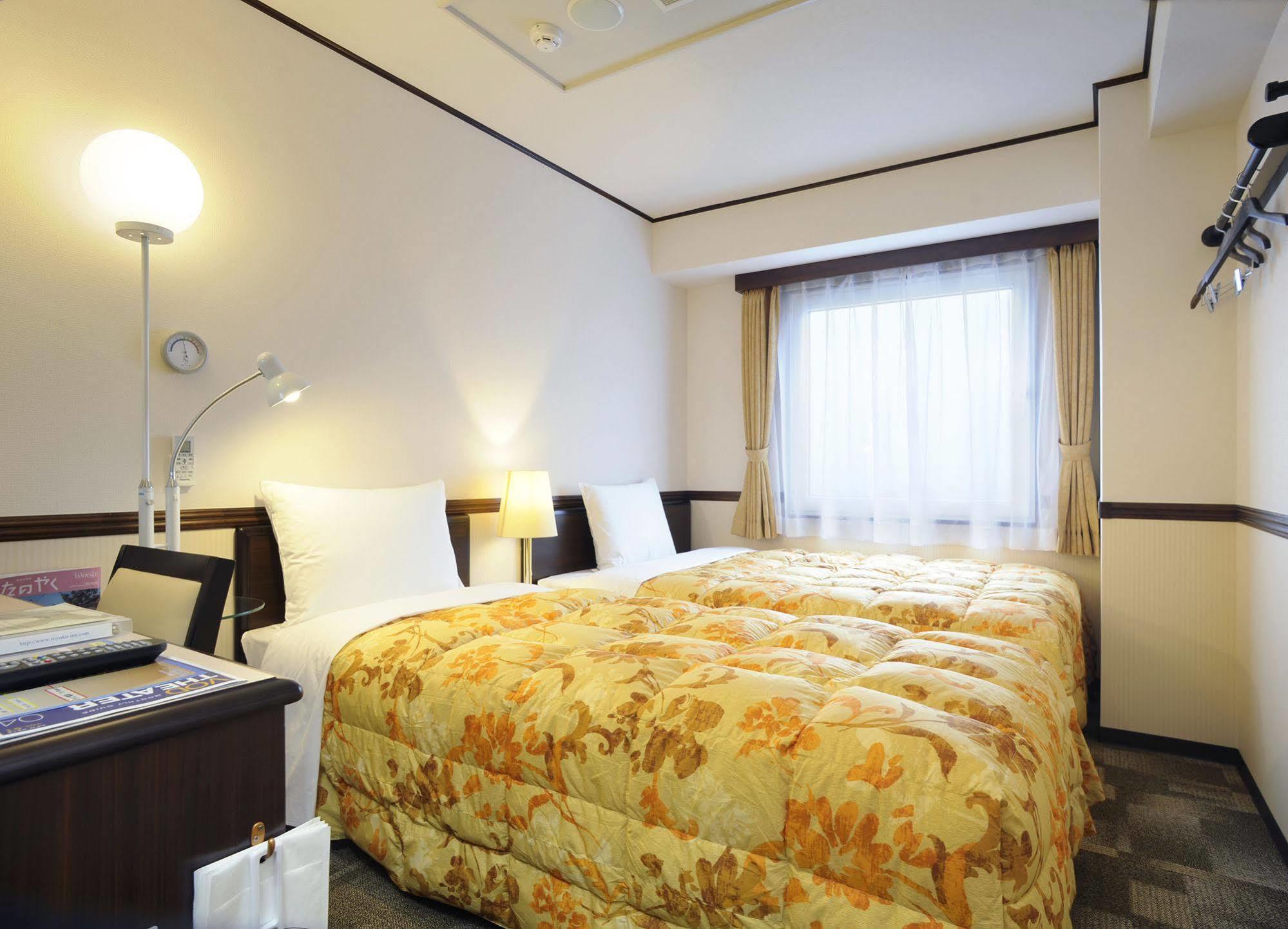 Hotel Toyoko Kenrokuen Korimbo